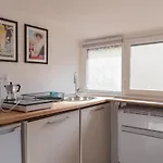 I Host Apartment - Carcano 26